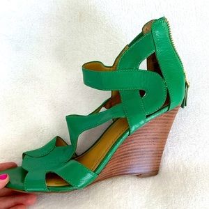 Nine West leather wedge